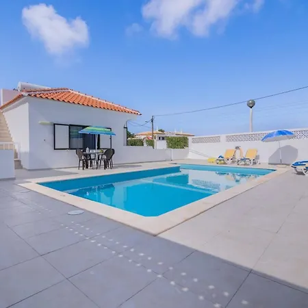 Avo Vitoria By Innkeeper * Guia (Faro)