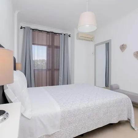 Avo Vitoria By Innkeeper *