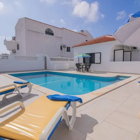 Villa Avo Vitoria By Innkeeper